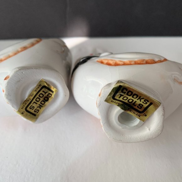 COOKS TOOLS FARM ANIMALS CHICKEN AND MILK BOTTLES SALT AND PEPPER SHAKERS 2 SETS - Picture 11 of 14